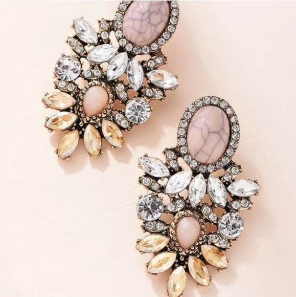 *Cordelia* Multi Stone Gem Earrings - Picture 5 of 6